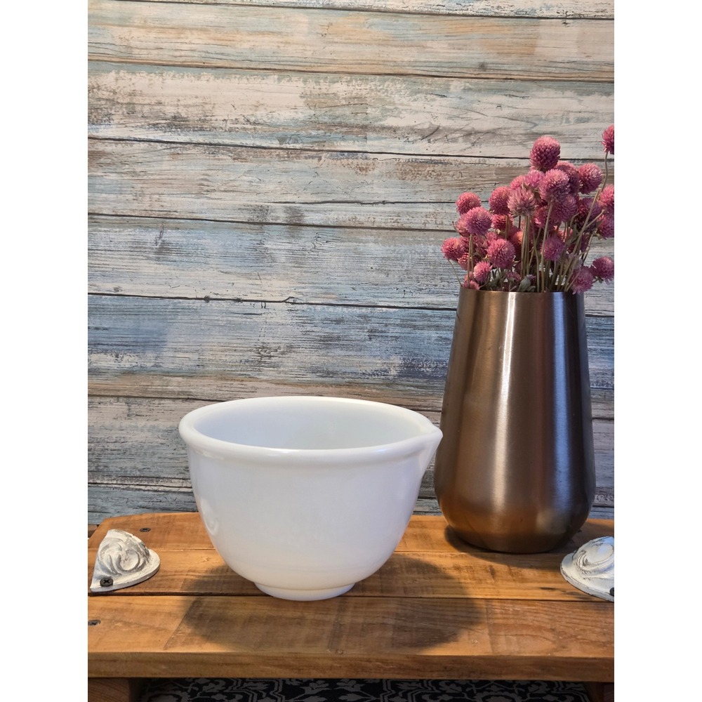 Vintage Sunbeam White Milk Glass Batterl Bowl Kitchenware Baking Prep